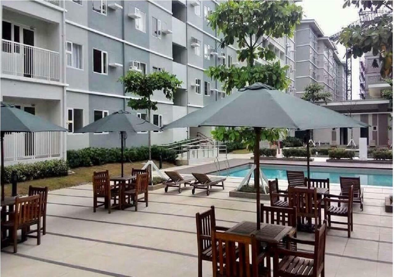 Trees Residences Manila Exterior foto